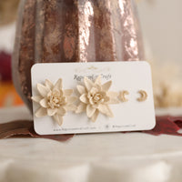 ELLIE LINEN studs