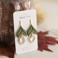 ELEGANT DEW LEAVES earrings
