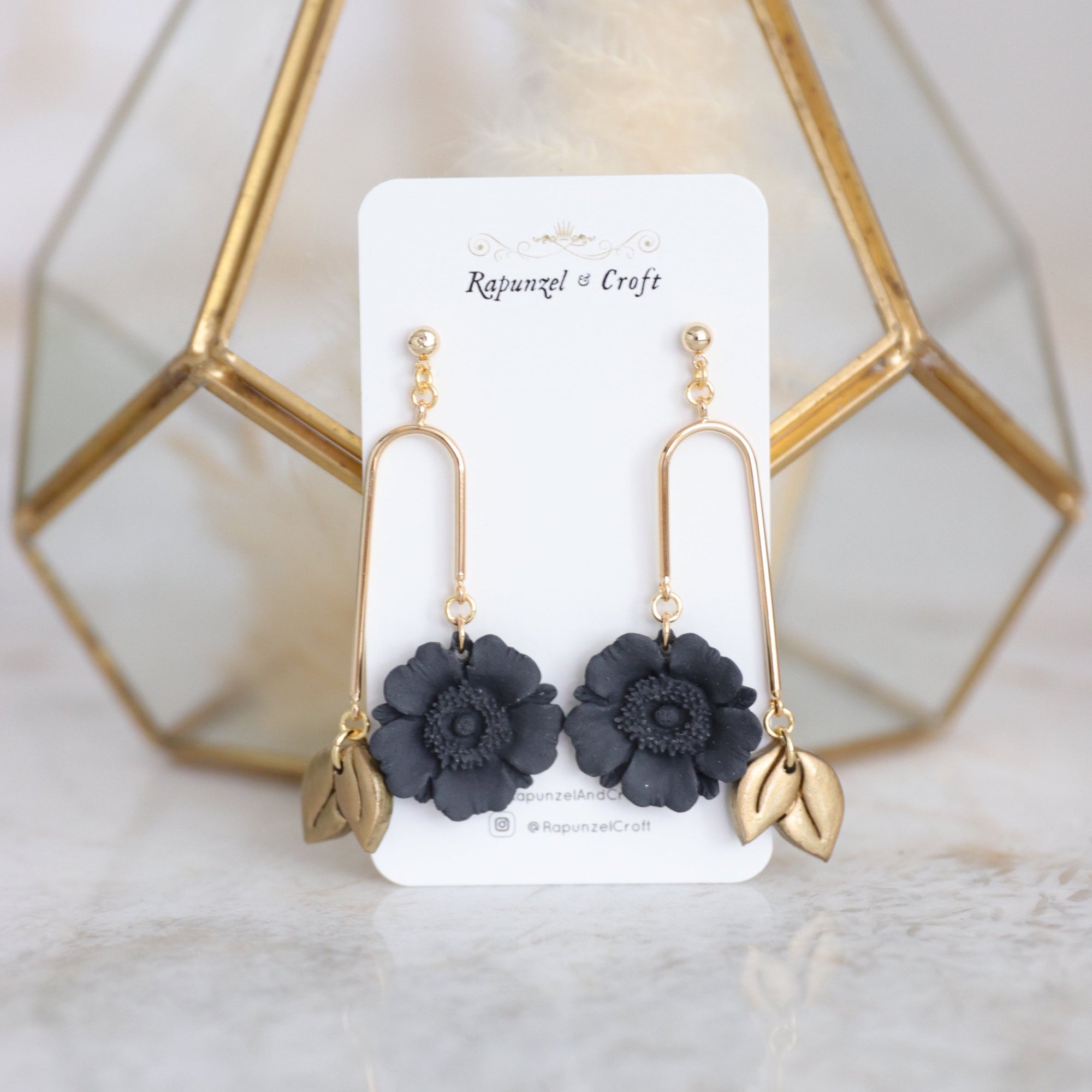 Sasha Floating Flower dangle earrings